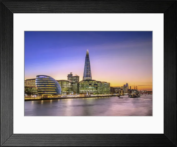 Framed Print : United Kingdom, England, London, Southwark, the river Thames Framed Print : United Kingdom, England, London, Southwark, the river Thames