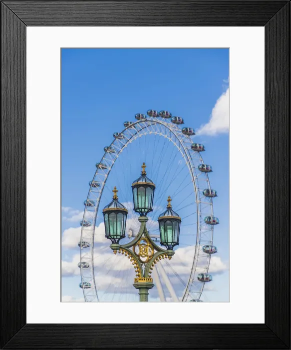 Framed Print : Street lantern and The London Eye, or the Millennium Wheel, London, England Framed Print : Street lantern and The London Eye, or the Millennium Wheel, London, England