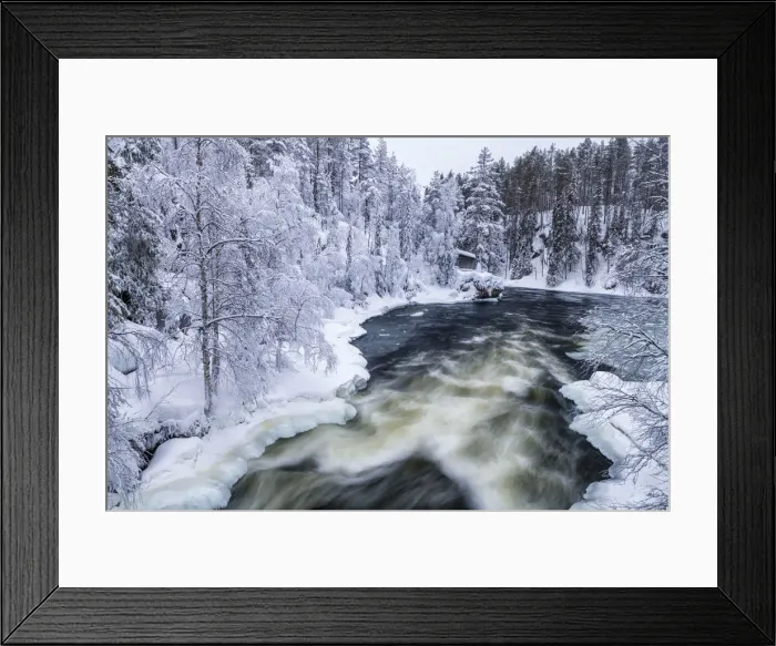 Framed Print : Cabin in Winter on Kitka River, Oulanka National Park, Kuusamo, Finland Framed Print : Cabin in Winter on Kitka River, Oulanka National Park, Kuusamo, Finland