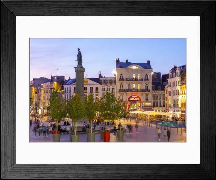 Framed Print : The Grand Place and Column of the Goddess at Dusk, Lille, France Framed Print : The Grand Place and Column of the Goddess at Dusk, Lille, France