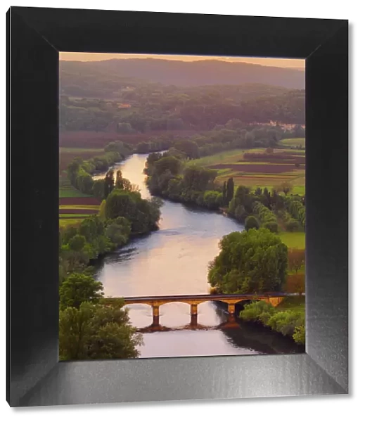 France, Dordogne, Aquitaine, Domme, Overview of river Dordogne and bridge