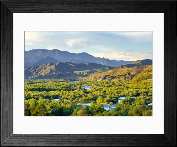 Framed Print : View towards Meskheti Range (Lesser Caucasus) over the Mtkvari river valley, Chacharaki Framed Print : View towards Meskheti Range (Lesser Caucasus) over the Mtkvari river valley, Chacharaki