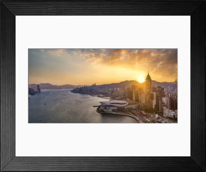Framed Print : China, Hong Kong, Victoria Harbour and Hong Kong Island skyline Framed Print : China, Hong Kong, Victoria Harbour and Hong Kong Island skyline