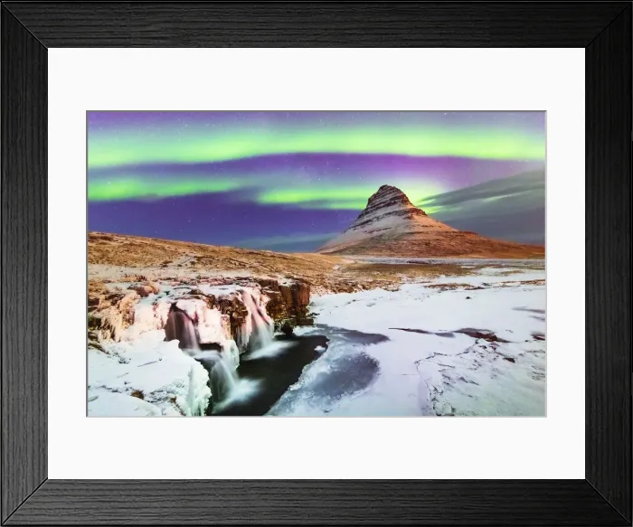 Framed Print : Aurora Borealis over Kirkjufell Waterfall, Snaefellsnes National Park Framed Print : Aurora Borealis over Kirkjufell Waterfall, Snaefellsnes National Park