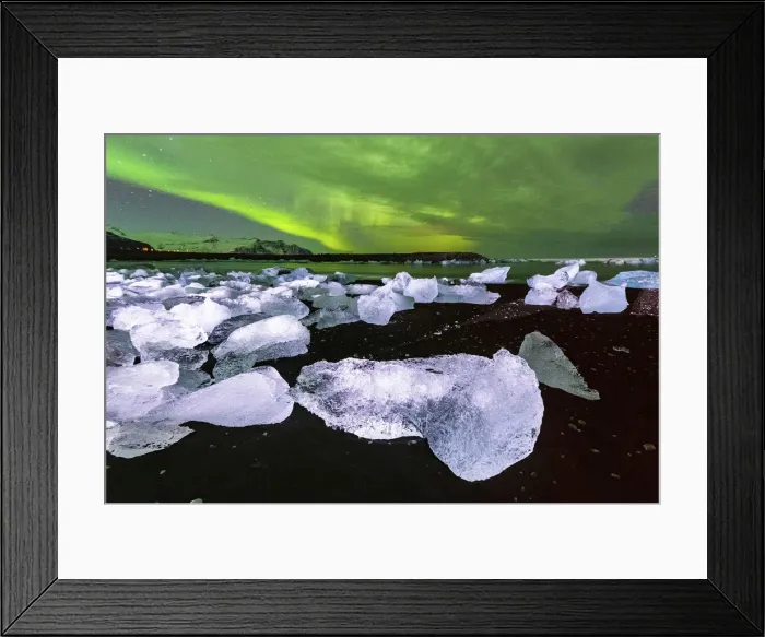 Framed Print : Diamond Beach, Jokulsarlon Glacier Lagoon, Hofn, Iceland, Europe Framed Print : Diamond Beach, Jokulsarlon Glacier Lagoon, Hofn, Iceland, Europe