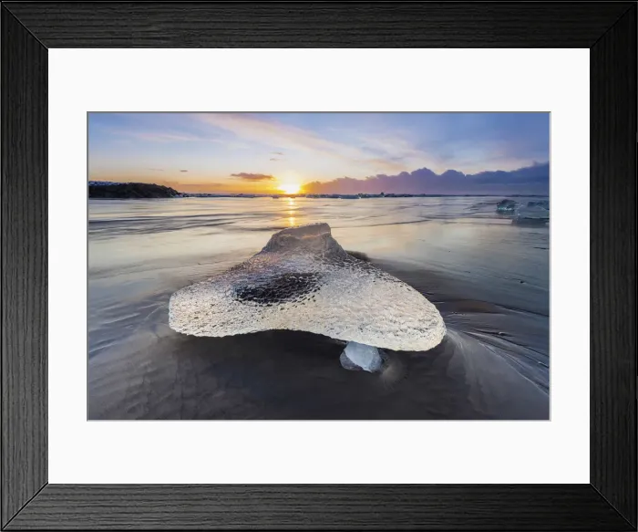 Framed Print : Diamond Beach, Jokulsarlon Glacier Lagoon, Hofn, Iceland, Europe Framed Print : Diamond Beach, Jokulsarlon Glacier Lagoon, Hofn, Iceland, Europe