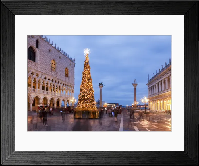 Framed Print : St Marks Square, Christmas decorations Venice, Veneto, Italy Framed Print : St Marks Square, Christmas decorations Venice, Veneto, Italy