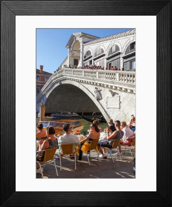 Framed Print : bar terrace at Rialto bridge, Venice