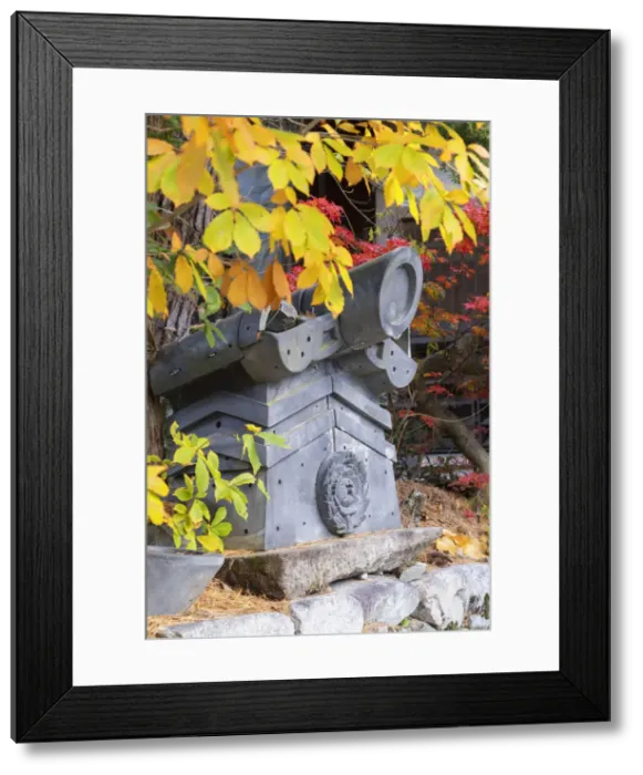 Framed Print : Shrine in temple, Ogimachi (UNESCO World Heritage Site), Shirakawa-go, Toyama Prefecture Framed Print : Shrine in temple, Ogimachi (UNESCO World Heritage Site), Shirakawa-go, Toyama Prefecture
