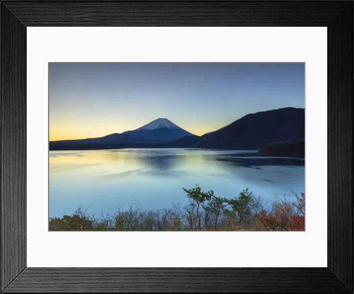 Framed Print : Mount Fuji and Lake Motosu at dawn, Yamanashi Prefecture, Japan Framed Print : Mount Fuji and Lake Motosu at dawn, Yamanashi Prefecture, Japan