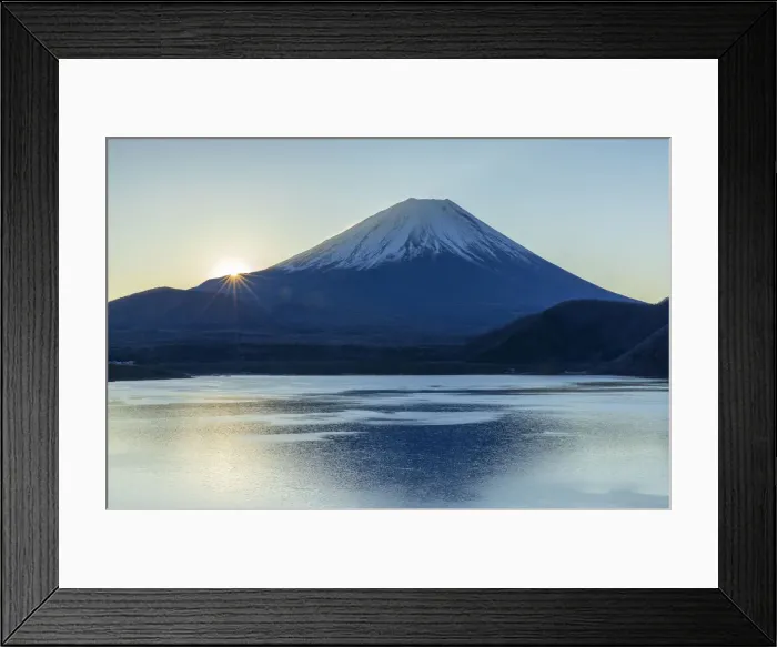Framed Print : Mount Fuji and Lake Motosu at sunrise, Yamanashi Prefecture, Japan