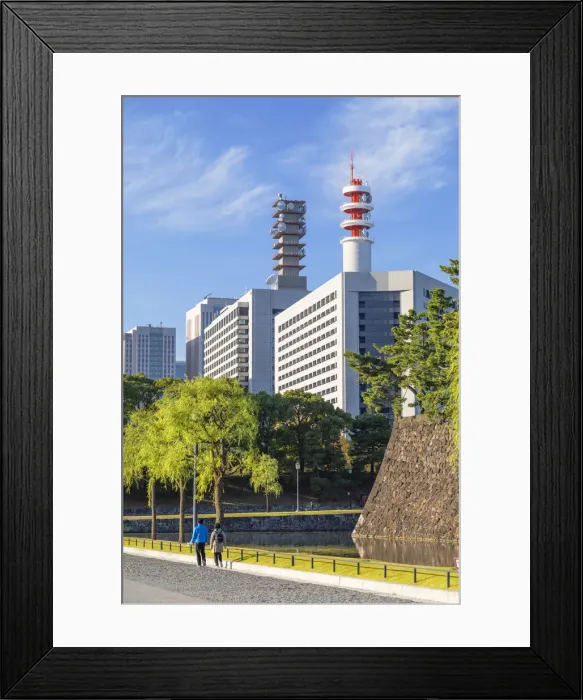 Framed Print : Moat of Imperial Palace, Tokyo, Japan Framed Print : Moat of Imperial Palace, Tokyo, Japan