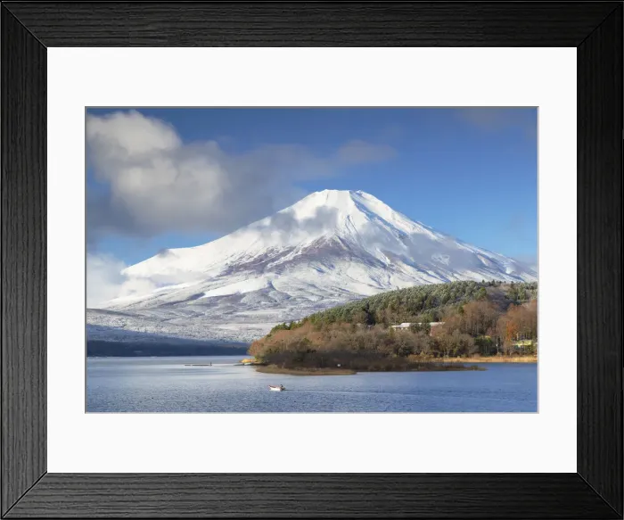 Framed Print : Mount Fuji and Lake Yamanaka, Yamanashi Prefecture, Japan Framed Print : Mount Fuji and Lake Yamanaka, Yamanashi Prefecture, Japan