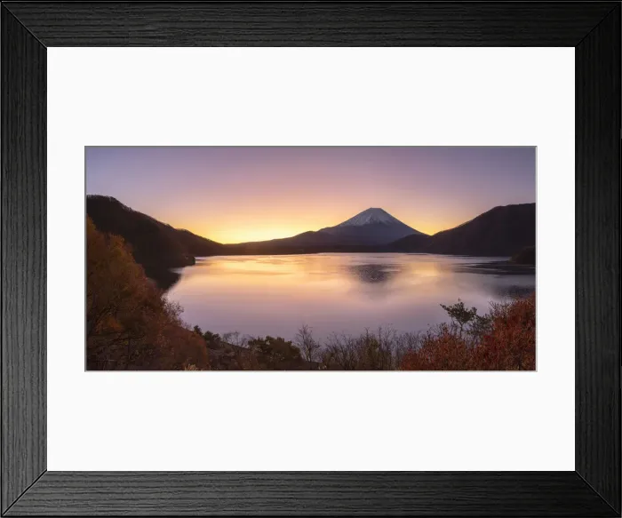 Framed Print : Mount Fuji and Lake Motosu at dawn, Yamanashi Prefecture, Japan Framed Print : Mount Fuji and Lake Motosu at dawn, Yamanashi Prefecture, Japan