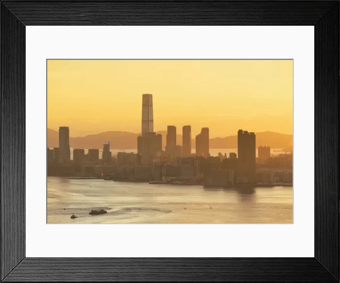Framed Print : International Commerce Centre (ICC) and Tsim Sha Tsui at sunset, Hong Kong Framed Print : International Commerce Centre (ICC) and Tsim Sha Tsui at sunset, Hong Kong