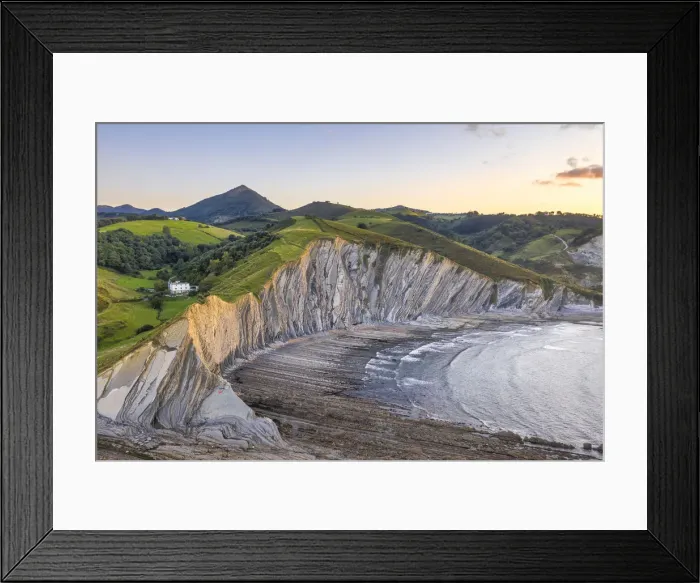 Framed Print : Itxaspe, Gipuzkoa, Basque Country, Spain. Aerial view of Playa Sakoneta Framed Print : Itxaspe, Gipuzkoa, Basque Country, Spain. Aerial view of Playa Sakoneta