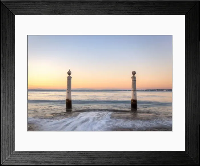 Framed Print : Cais das Colunas (Pier of the Columns) on Tagus River at dawn, Lisbon Framed Print : Cais das Colunas (Pier of the Columns) on Tagus River at dawn, Lisbon
