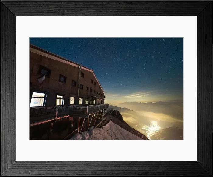 Framed Print : Torino refuge by night Punta Helbronner (3462m), Mont Blanc, Courmayeur, Aosta Framed Print : Torino refuge by night Punta Helbronner (3462m), Mont Blanc, Courmayeur, Aosta