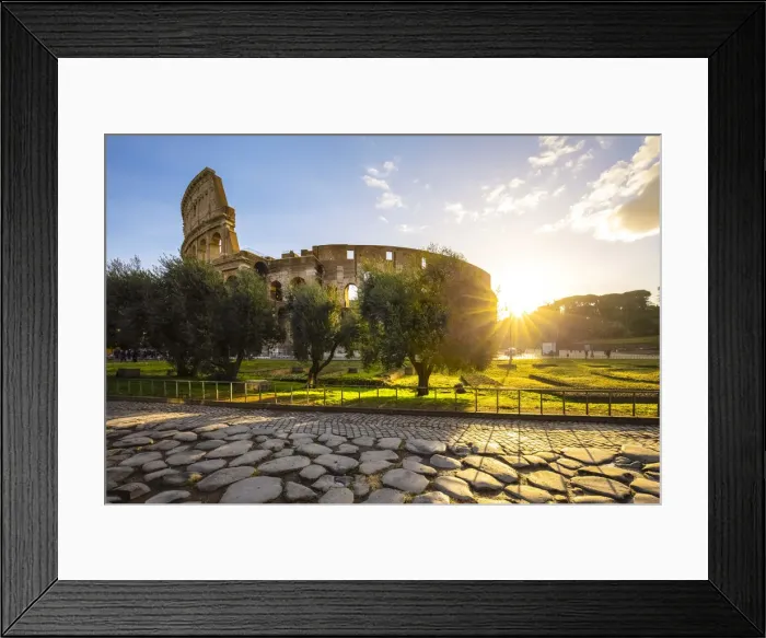 Framed Print : View of the Colosseum during a winter sunrise from the Via Sacra. Rome, Lazio, Italy Framed Print : View of the Colosseum during a winter sunrise from the Via Sacra. Rome, Lazio, Italy
