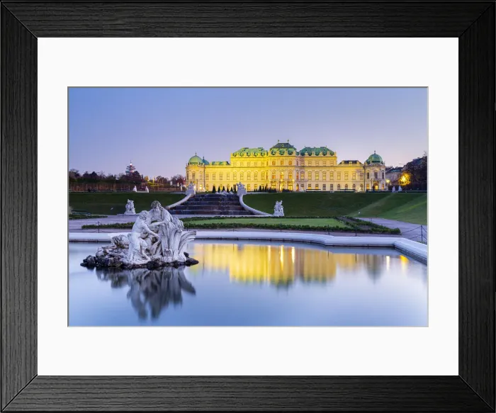 Framed Print : Vienna, Austria Upper Belvedere Palace and fountain