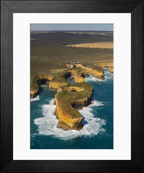 Framed Print : Mutton Bird Island, Twelve Apostles Marine National Park near Port Campbell