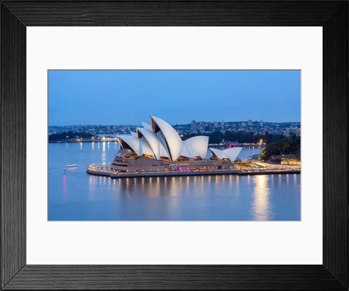 Framed Print : Sydney Opera House at dusk, Sydney, New South Wales, Australia Framed Print : Sydney Opera House at dusk, Sydney, New South Wales, Australia