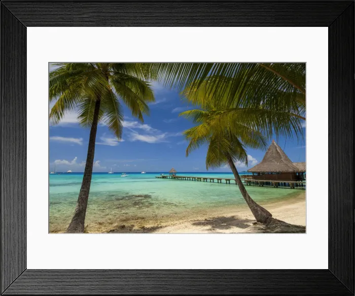 Framed Print : Kia Ora Resort, Rangiroa, Tuamotu Archipelago, French Polynesia Framed Print : Kia Ora Resort, Rangiroa, Tuamotu Archipelago, French Polynesia