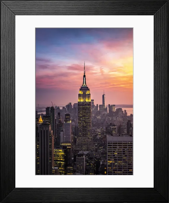 Framed Print : Manhattan skyline with the Empire State Building, New York City, USA Framed Print : Manhattan skyline with the Empire State Building, New York City, USA