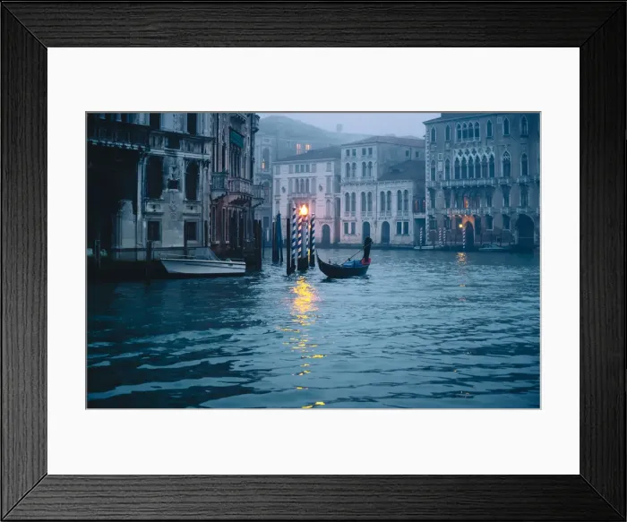 Framed Print : Gondolas near Rialto bridge during a cloudy day. Venice, Veneto, Italy Framed Print : Gondolas near Rialto bridge during a cloudy day. Venice, Veneto, Italy
