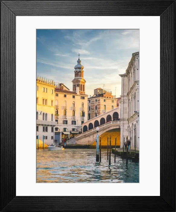 Framed Print : Canal grande, Fondaco dei Tedeschi and Rialto Bridge at sunset, Venice, Veneto, Italy Framed Print : Canal grande, Fondaco dei Tedeschi and Rialto Bridge at sunset, Venice, Veneto, Italy