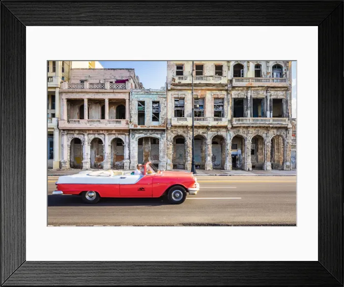 Framed Print : A classic car driving on the Malecon, La Habana Vieja (Old Town), Havana, Cuba