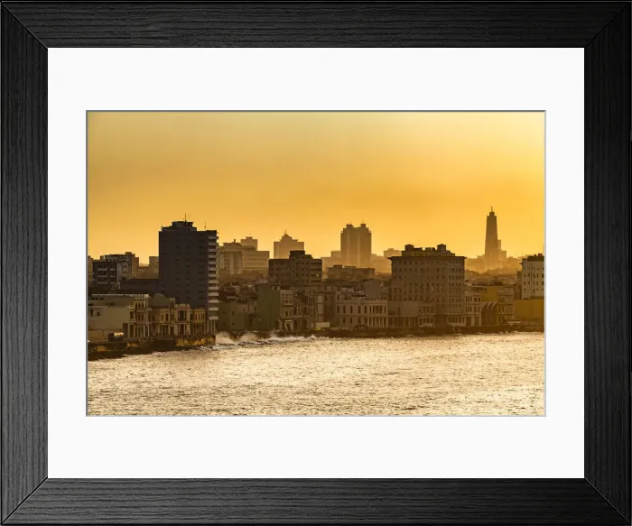 Framed Print : The view of the Malecon and Havana from Castillo De Los Tres Reyes Del Morro Framed Print : The view of the Malecon and Havana from Castillo De Los Tres Reyes Del Morro