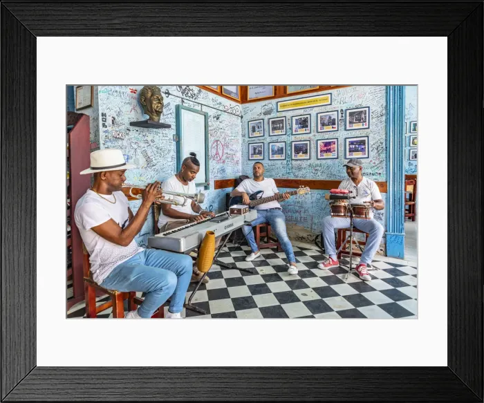 Framed Print : A band playing music in a bar in Trinidad, Sancti Spiritus, Cuba Framed Print : A band playing music in a bar in Trinidad, Sancti Spiritus, Cuba