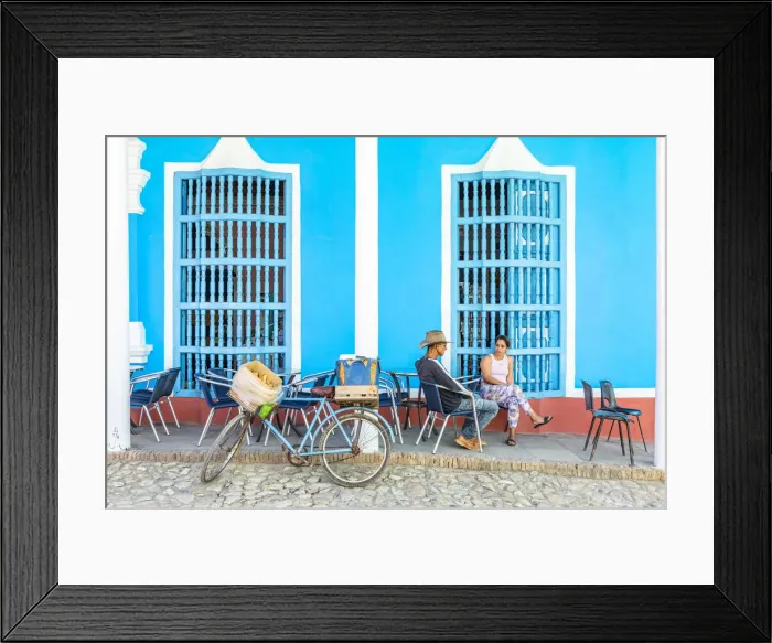 Framed Print : People sat outside a restaurant in Trinidad, Sancti Spiritus, Cuba Framed Print : People sat outside a restaurant in Trinidad, Sancti Spiritus, Cuba