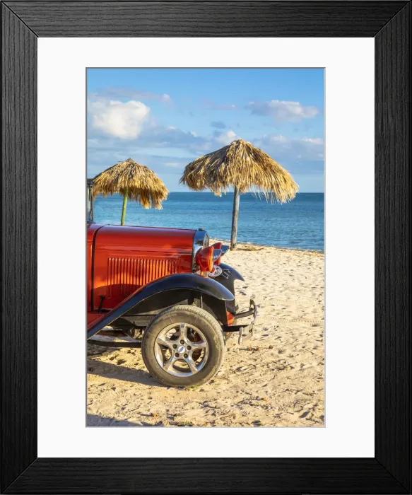 Framed Print : A classic car on a beach in Playa Ancoa, in Trinidad, Sancti Spiritus, Cuba Framed Print : A classic car on a beach in Playa Ancoa, in Trinidad, Sancti Spiritus, Cuba