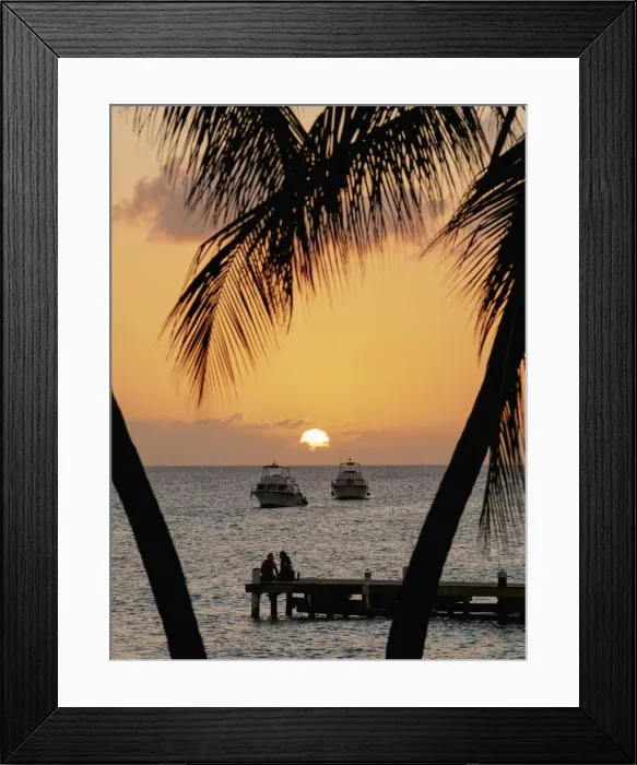 Framed Print : Sunset seen from Seven Mile Beach, West Bay, Grand Cayman, Cayman Islands