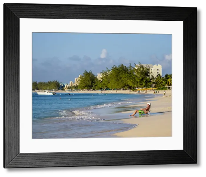Framed Print : Seven Mile Beach, George Town, Grand Cayman, Cayman Islands Framed Print : Seven Mile Beach, George Town, Grand Cayman, Cayman Islands