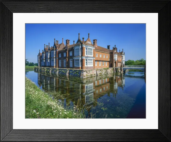 Framed Print : Helmingham Hall, Helmingham, Suffolk, England Framed Print : Helmingham Hall, Helmingham, Suffolk, England