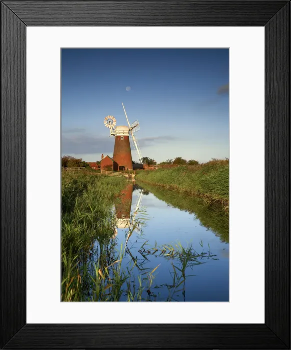 Framed Print : Stracey Arms Mill Reflecting in Dyke, Norfolk Broads National Park, Norfolk, East Anglia Framed Print : Stracey Arms Mill Reflecting in Dyke, Norfolk Broads National Park, Norfolk, East Anglia