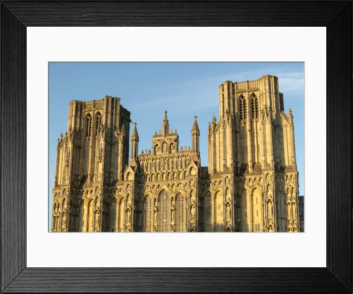 Framed Print : West face of Wells Cathedral in evening sunlight, Wells, Somerset, England Framed Print : West face of Wells Cathedral in evening sunlight, Wells, Somerset, England