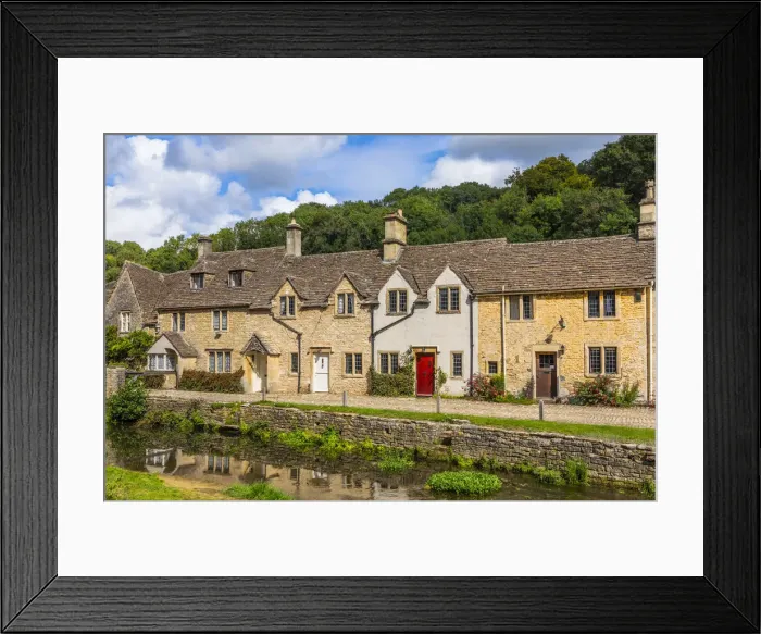 Framed Print : Castle Combe, Cotswolds, Gloucestershire, England, UK Framed Print : Castle Combe, Cotswolds, Gloucestershire, England, UK