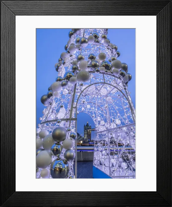 Framed Print : Tower Bridge at Christmas, London, Tower Hamlets, London, England, UK Framed Print : Tower Bridge at Christmas, London, Tower Hamlets, London, England, UK