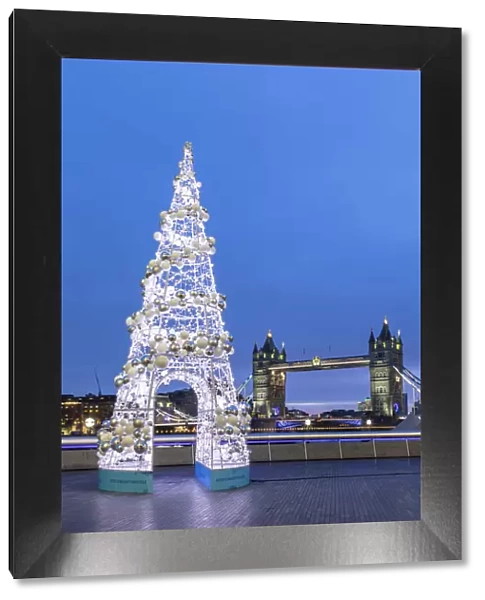 Tower Bridge at Christmas, London, Tower Hamlets, London, England, UK