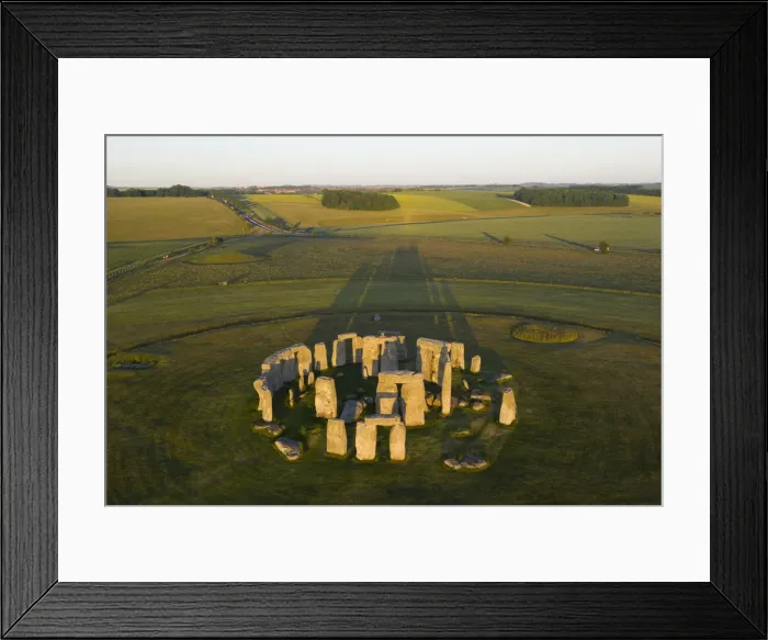 Framed Print : Stonehenge, Salisbury Plain, Wiltshire, England