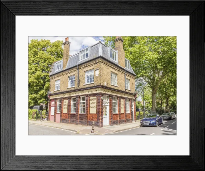 Framed Print : Turks Head pub, Wapping, London, England, Uk Framed Print : Turks Head pub, Wapping, London, England, Uk