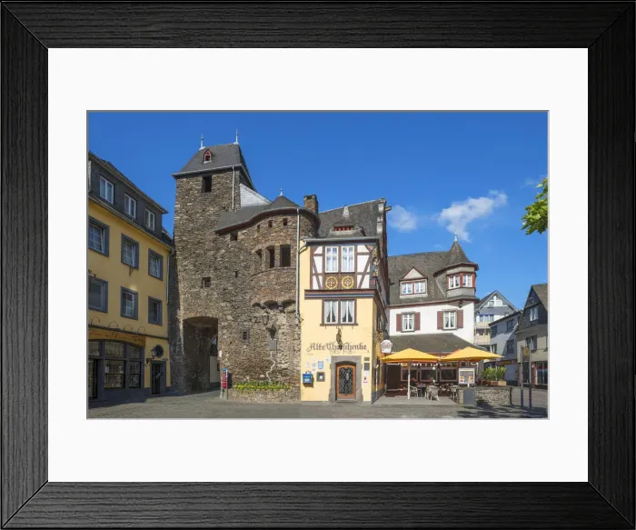 Framed Print : Ender Gate with Alte Thorschenke, Cochem, Mosel valley, Eifel, Rhineland-Palatinate Framed Print : Ender Gate with Alte Thorschenke, Cochem, Mosel valley, Eifel, Rhineland-Palatinate
