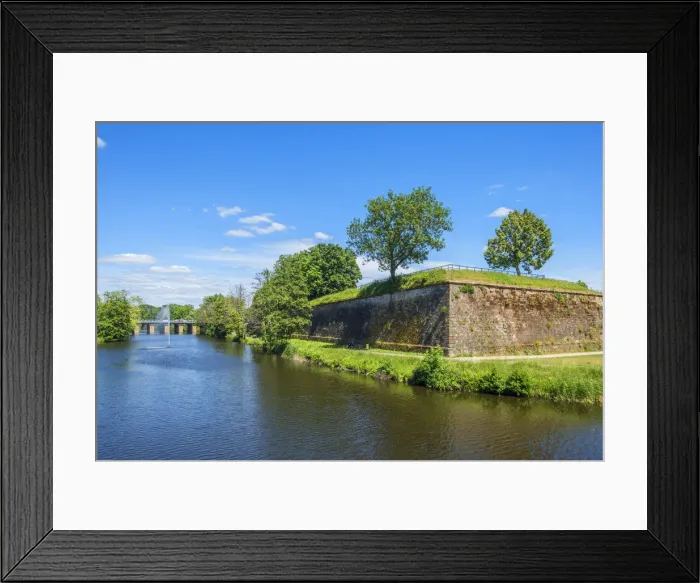 Framed Print : Alte Saar with walls of the Vauban fortress, Saarlouis, Saarland, Germany Framed Print : Alte Saar with walls of the Vauban fortress, Saarlouis, Saarland, Germany