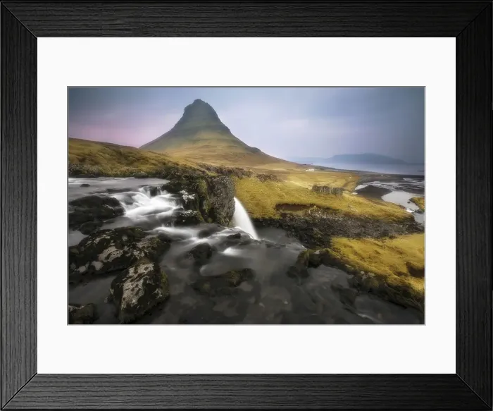 Framed Print : Kirkjufell mountain and Kirkjufellfoss at sunrise, Snaefellsnes Peninsula, Iceland Framed Print : Kirkjufell mountain and Kirkjufellfoss at sunrise, Snaefellsnes Peninsula, Iceland