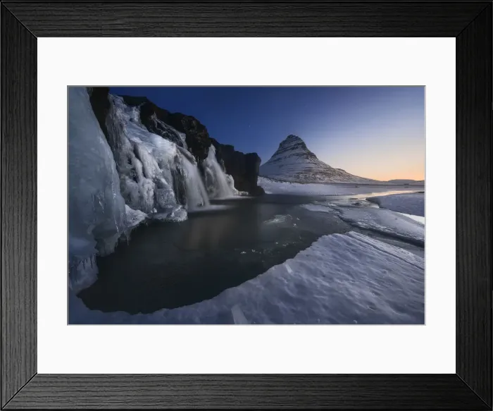 Framed Print : Sunrise over the Kirkjufell mountain in winter, Snaefellsnes Peninsula, Iceland Framed Print : Sunrise over the Kirkjufell mountain in winter, Snaefellsnes Peninsula, Iceland