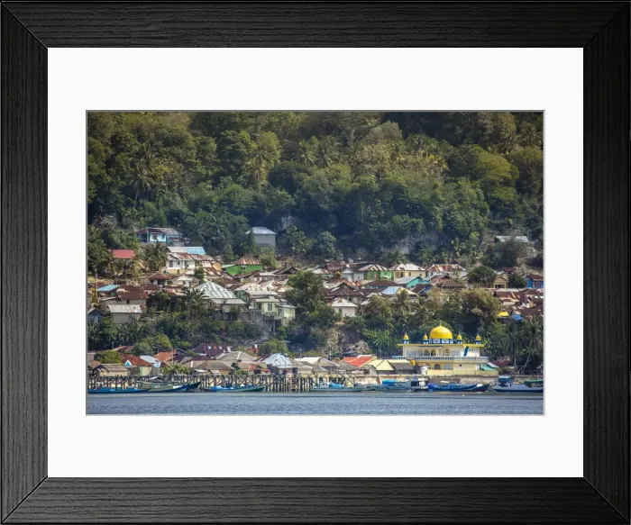 Framed Print : Asia, Indonesia, Spice Islands, Maluku, Banda, Rhun island showing the islandA¢€ Framed Print : Asia, Indonesia, Spice Islands, Maluku, Banda, Rhun island showing the islandA¢€
